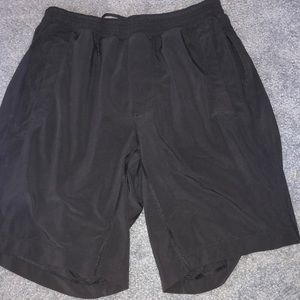 Black lululemon pace breaker shorts